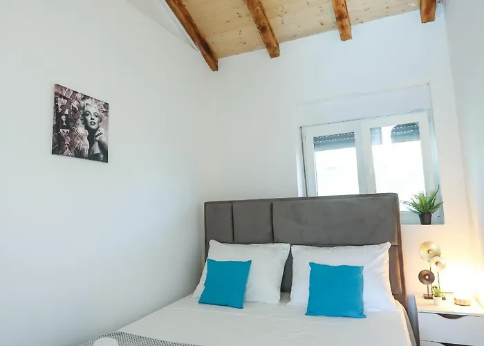 Вилла Mia With Pool Donje Rastane